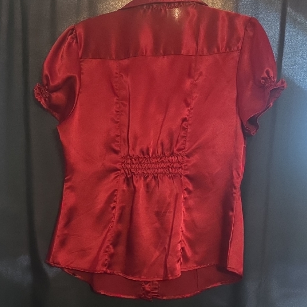 BONGO Red Satin Button Down Shirt - Picture 3 of 3